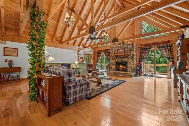 $670,000 | 23 Jay Foster Way, Unit 22/23, Saluda, NC 28773