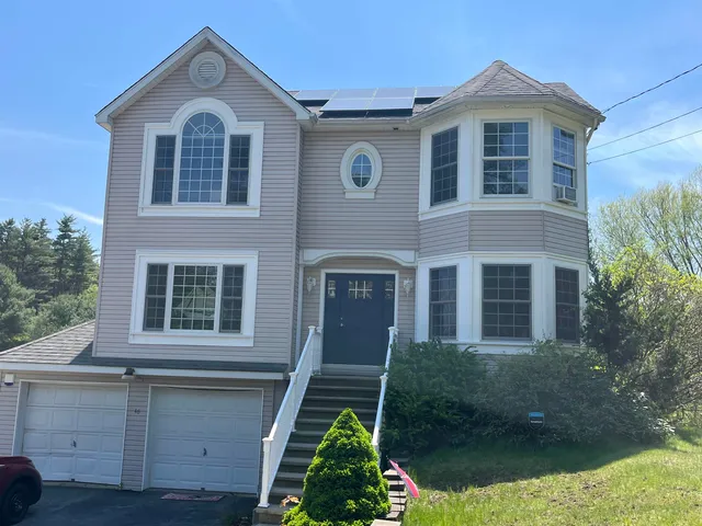 $589,900 | 46 Moose Club Park Road, Goffstown, NH 03045