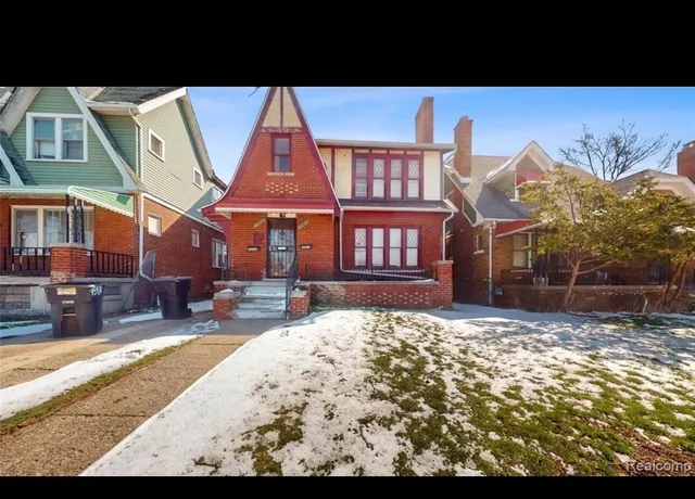 $129,000 | 15922 Turner Street, Detroit, MI 48238
