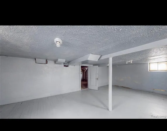 $129,000 | 15922 Turner Street, Detroit, MI 48238