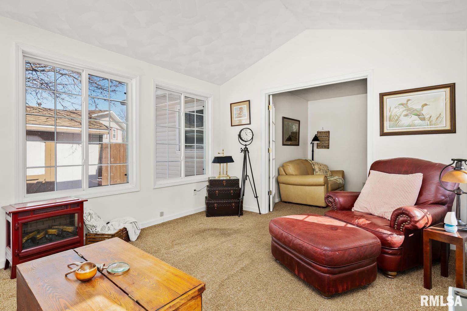 202 Douglas Road Marquette Heights, IL 61554 - Photo 13 of 29 Gallery Image 13