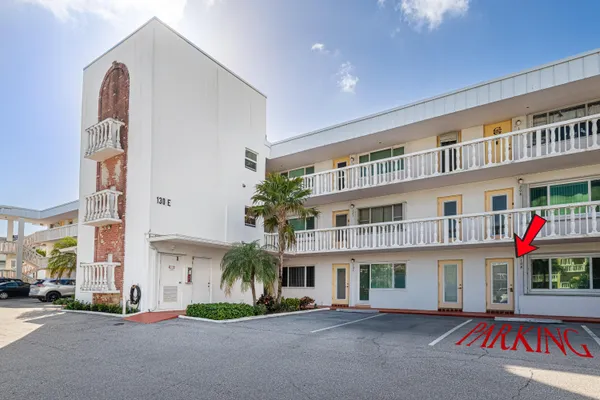 $225,000 | 130 Doolen Court, Unit 108, North Palm Beach, FL 33408
