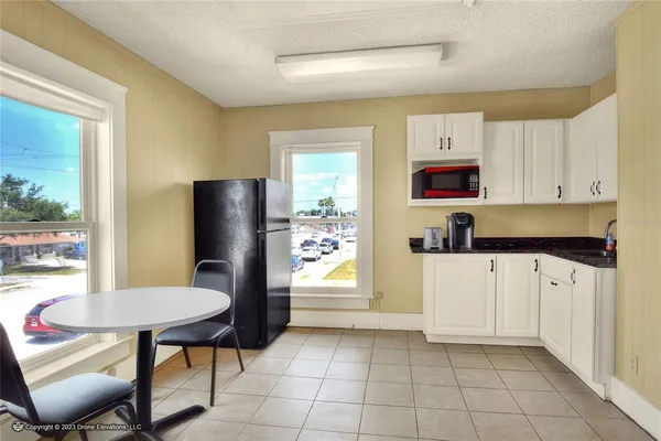 $2,800 | 198 1st Street South, Winter Haven, FL 33880