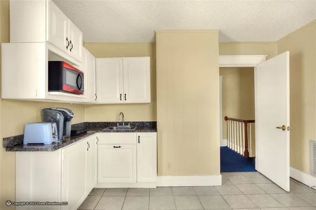 $2,800 | 198 1st Street South, Winter Haven, FL 33880