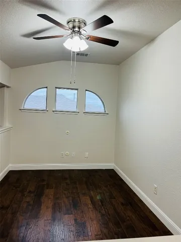 $2,250 | 728 Sampson, Kyle, TX 78640