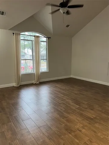 $2,250 | 728 Sampson, Kyle, TX 78640