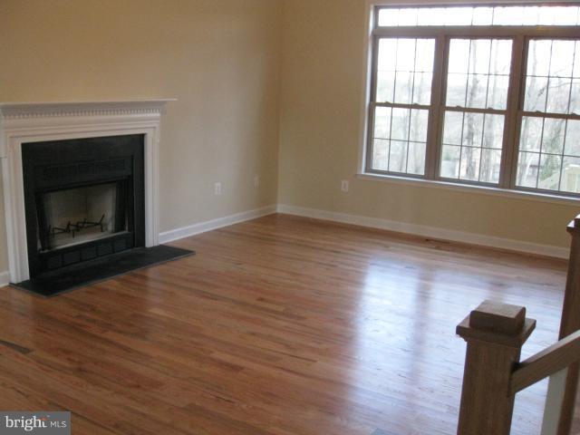 2 Rimrock Lane New Market, MD 21774 - Photo 2 of 19 Living Room