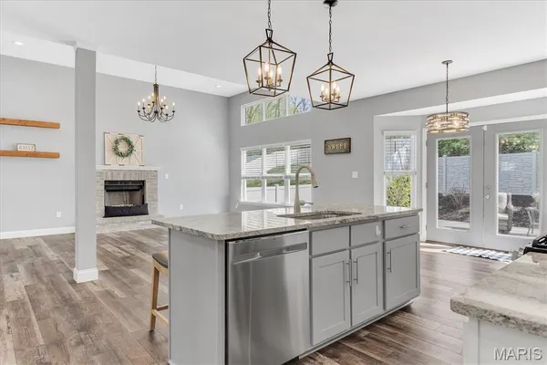 $450,000 | 1364 Grey Wolf Drive, Imperial, MO 63052