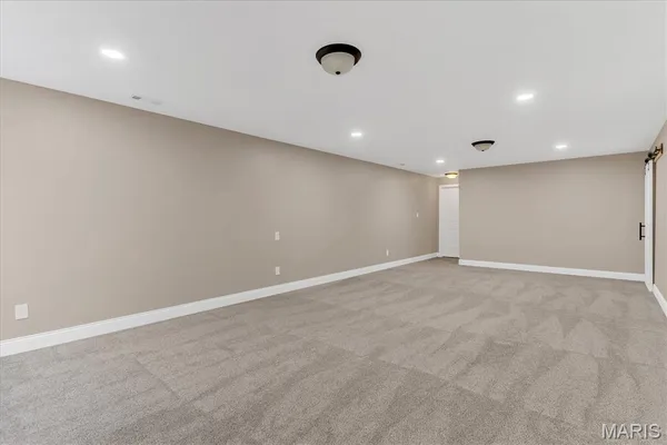 $450,000 | 1364 Grey Wolf Drive, Imperial, MO 63052