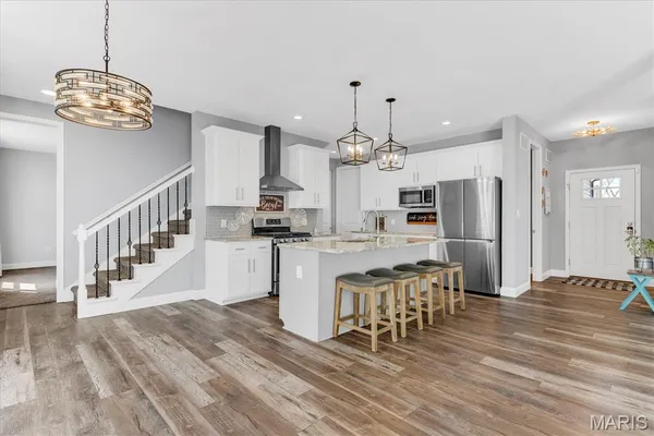 $450,000 | 1364 Grey Wolf Drive, Imperial, MO 63052