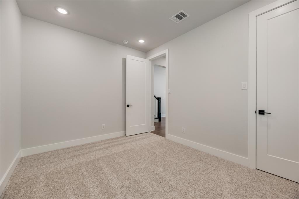 901 Ash Road Plano, TX 75075 - Photo 19 of 27 Representative Photo