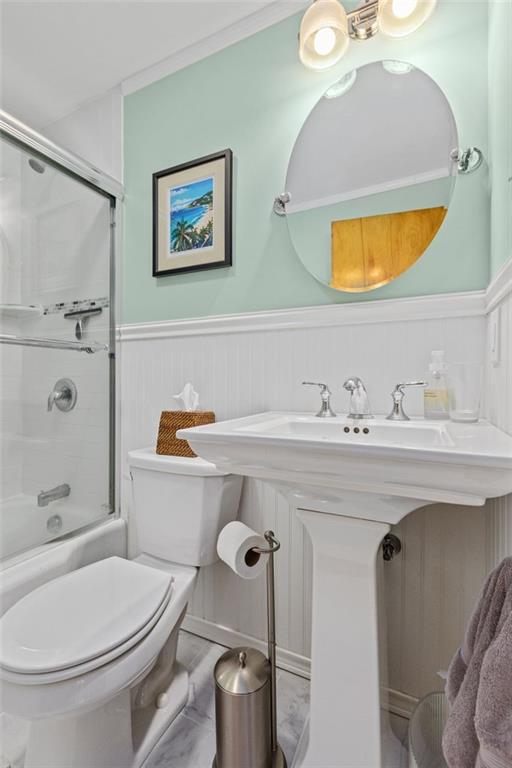 7068 Shannon Road Verona, PA 15147 - Photo 20 of 23 Gallery Image 20
