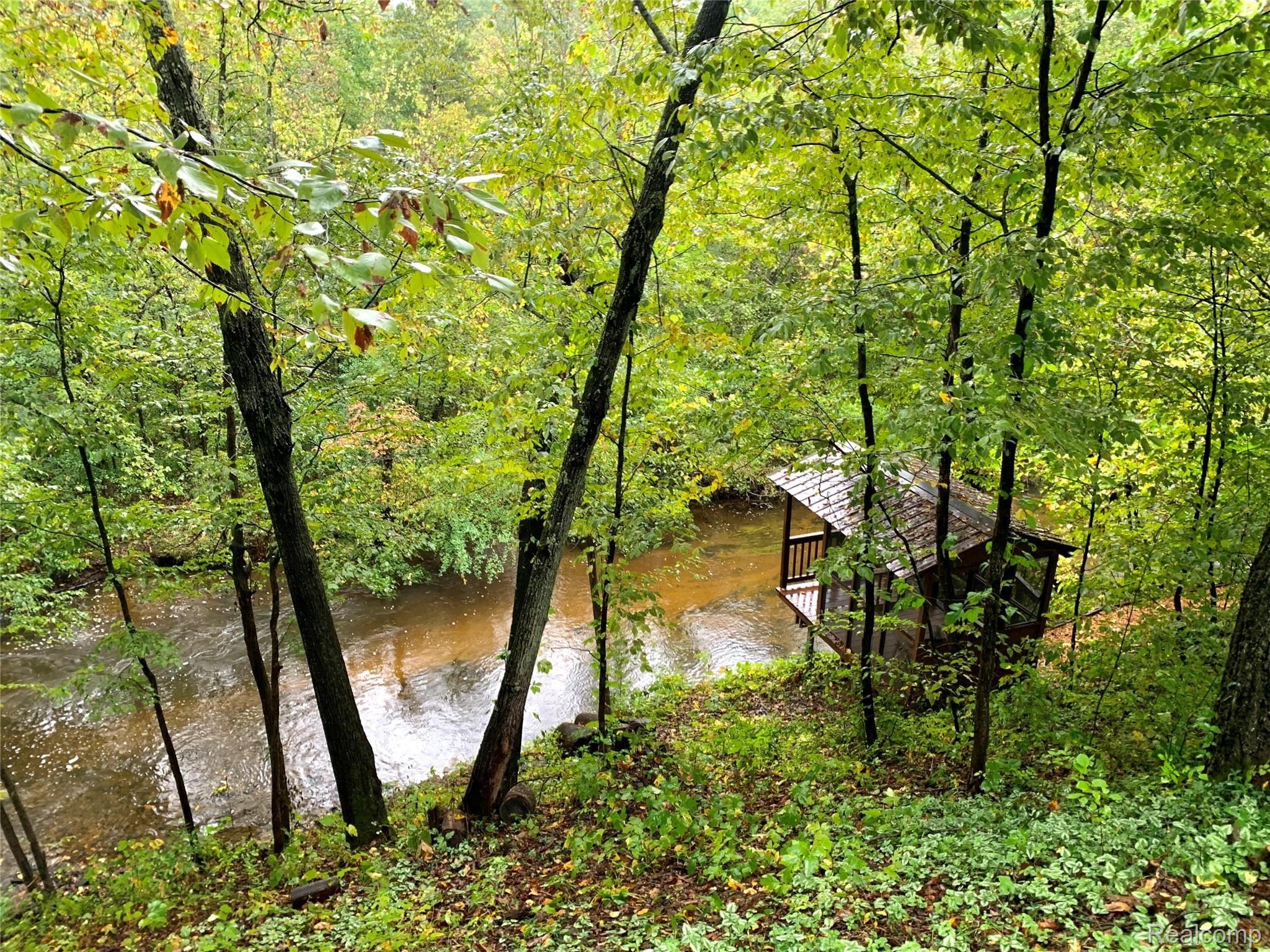 9815 Toma Road Pinckney, MI 48169 - Photo 56 of 59 rob9.JPG