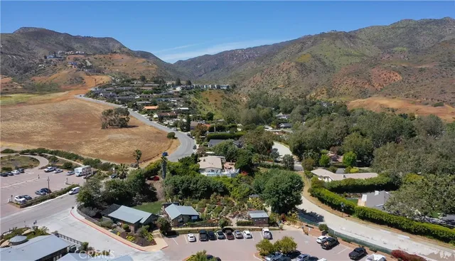$5,500 | 6216 Tapia Drive, Unit B, Malibu, CA 90265