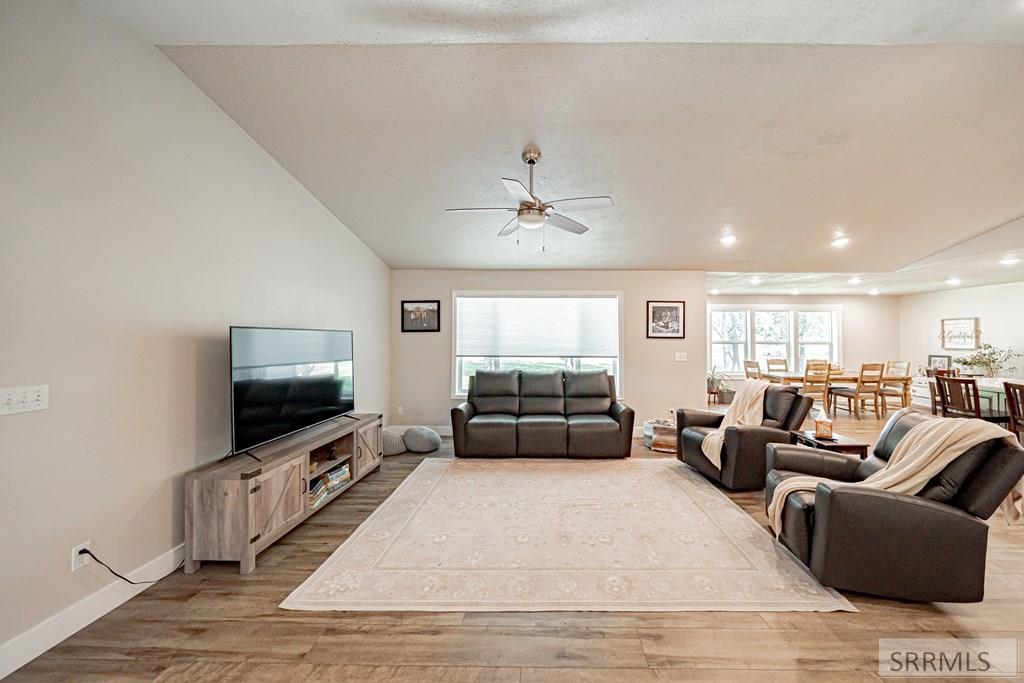 1750 Clements Lane Rexburg, ID 83440 - Photo 8 of 39