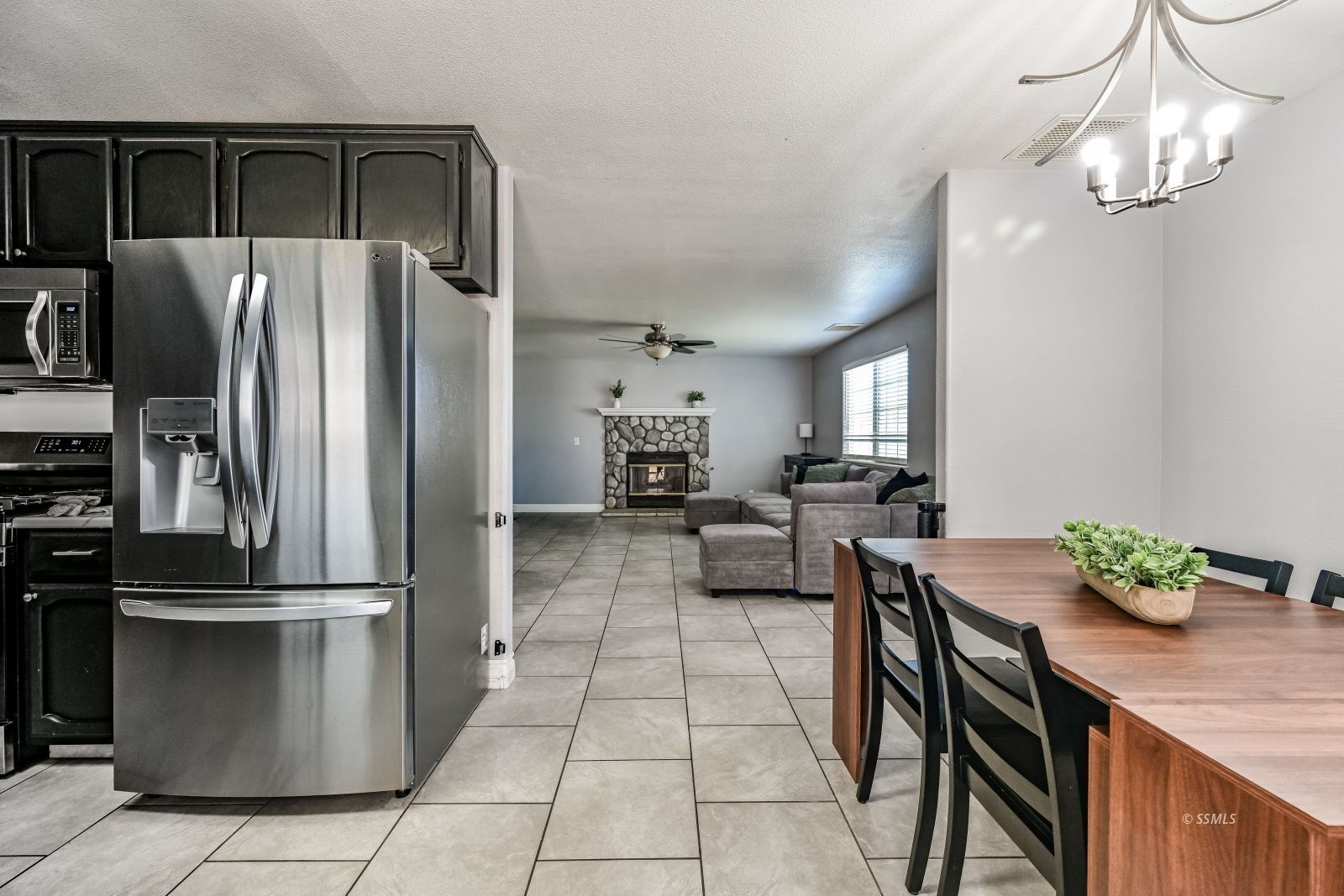 1405 South McCall Street Ridgecrest, CA 93555 - Photo 10 of 25