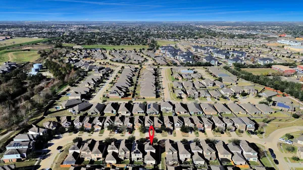 $255,000 | 6638 Sharpstone Creek Lane, Houston, TX 77084