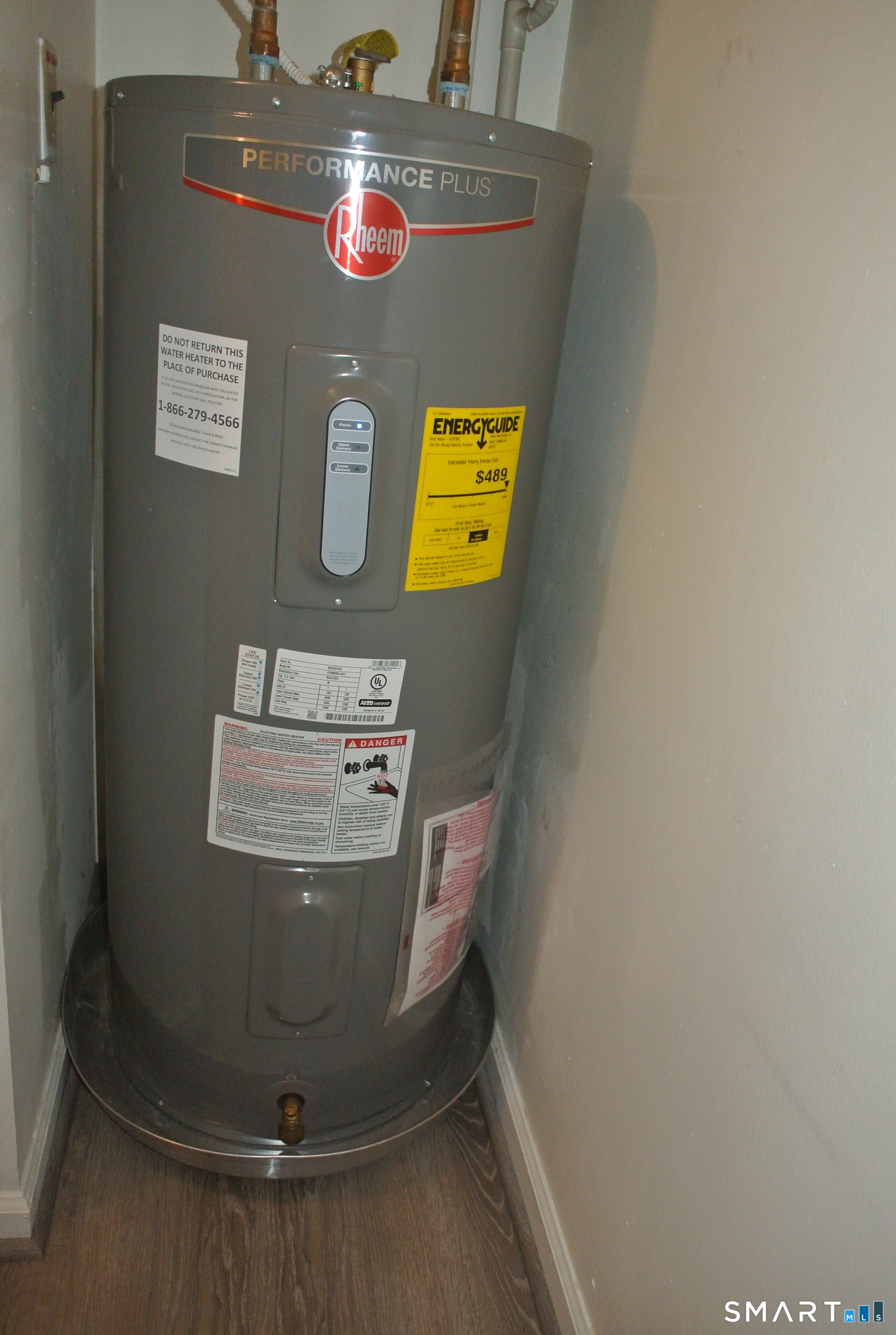 146 High Street, Unit 303 Milford, CT 06460 - Photo 13 of 17 a view or water heater