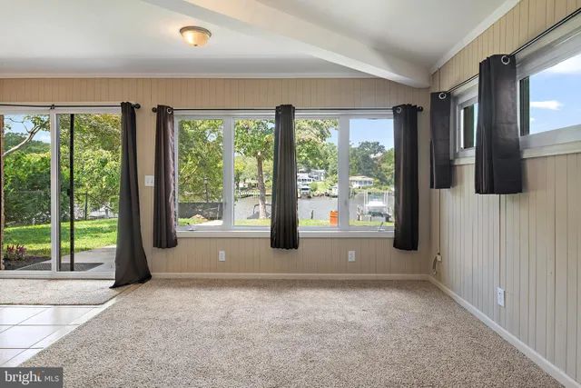 $3,800 | 744 Oak Grove Circle, Severna Park, MD 21146