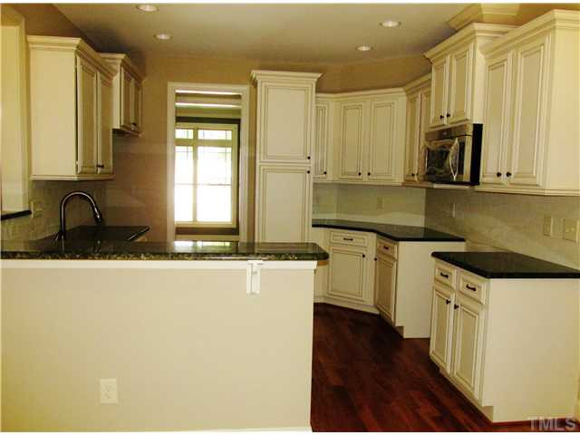 1004 Ridge Drive Clayton, NC 27520 - Photo 12 of 25 Kitchen
