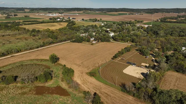$156,380 | 22.34-ac Fulton Street, Lone Rock, WI 53556
