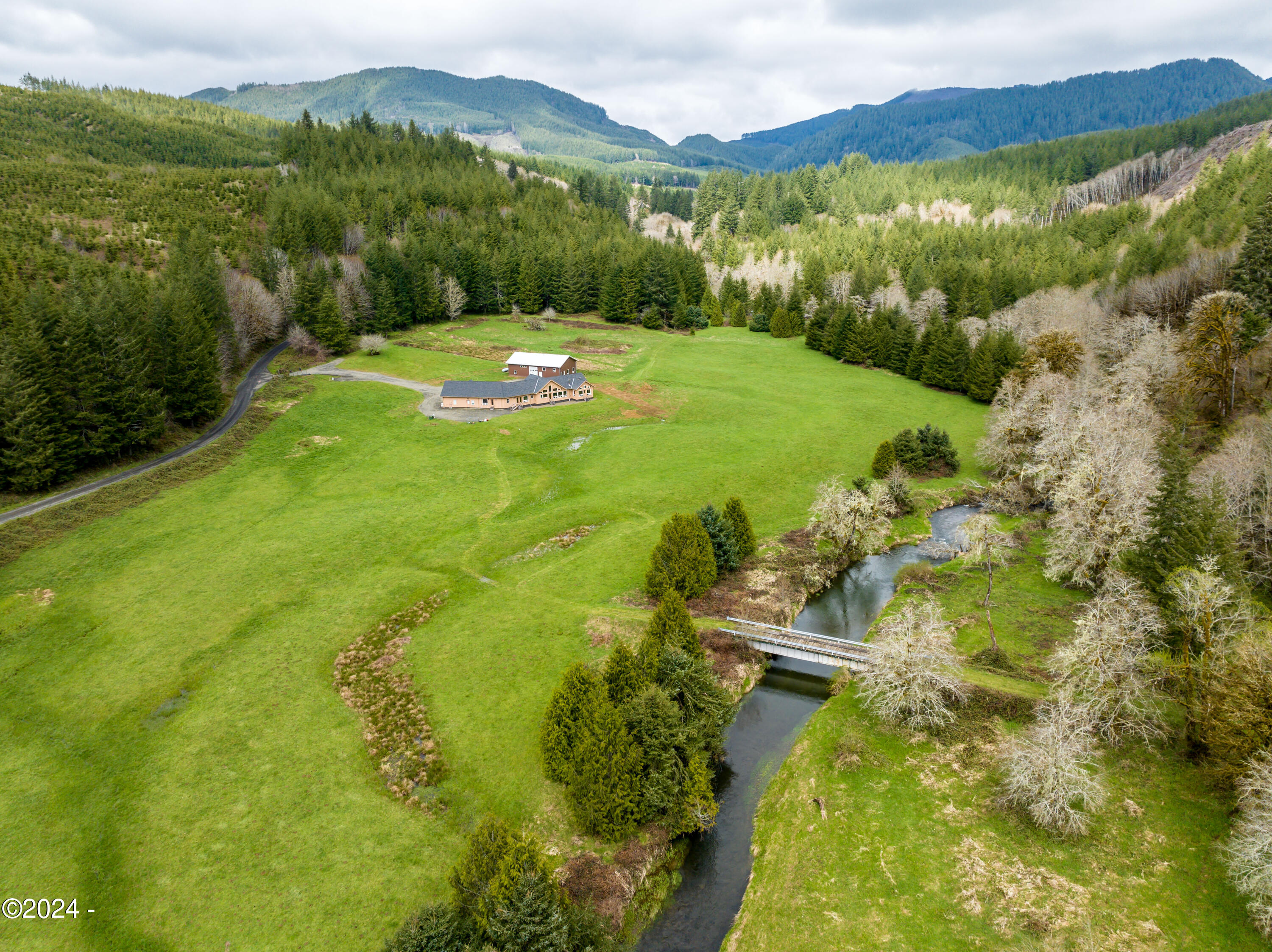 540 Big Rock Creek Road Blodgett, OR 97326 - Photo 41 of 54 North view lower custom bridge 1