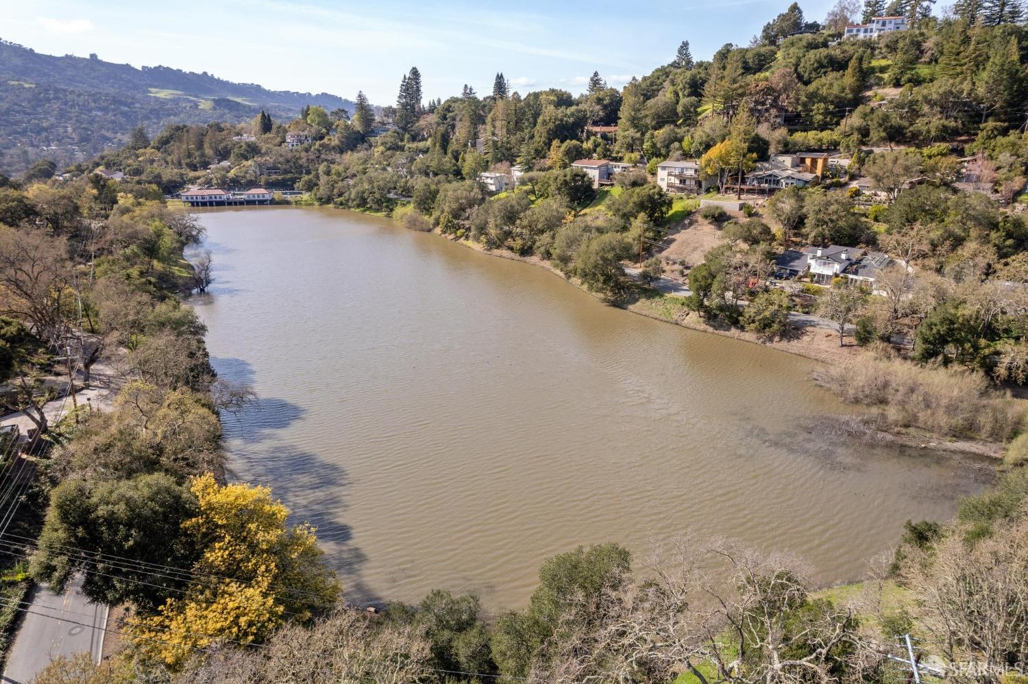 4 La Cuesta Road Orinda, CA 94563 - Photo 45 of 50 a view of a lake with mountains in the background