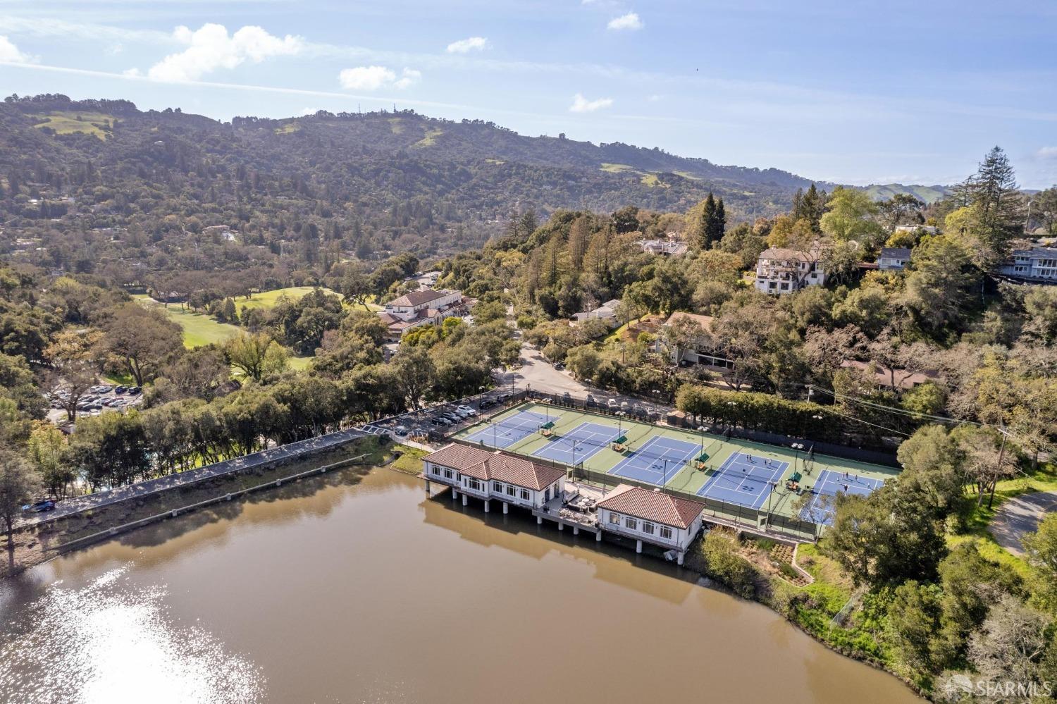 4 La Cuesta Road Orinda, CA 94563 - Photo 46 of 50