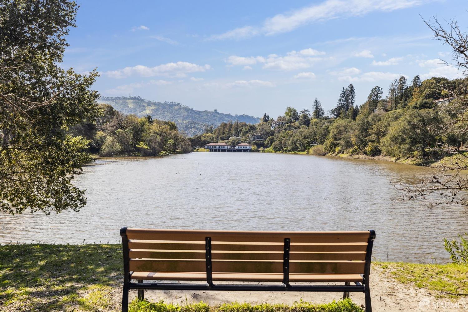 4 La Cuesta Road Orinda, CA 94563 - Photo 47 of 50 a view of a lake from a terrace