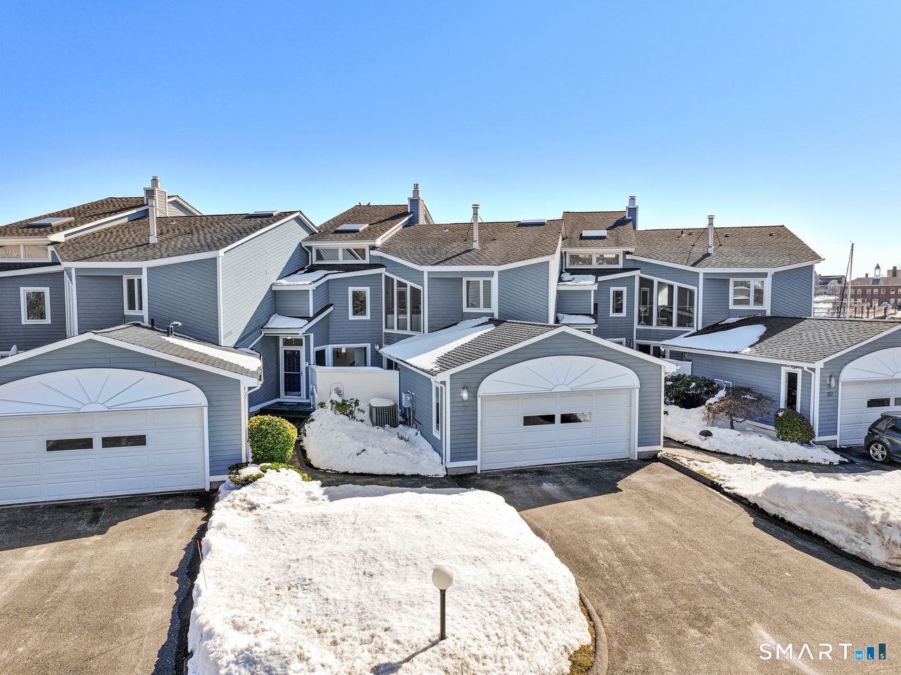 8 Oyster Landing Road, Unit 8 Milford, CT 06460 - Photo 1 of 36