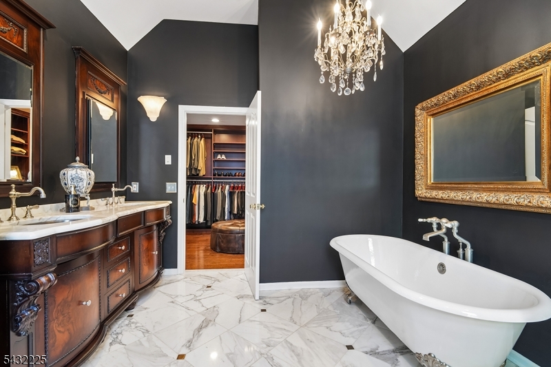 57 Southgate Road New Providence, NJ 07974 - Photo 25 of 35