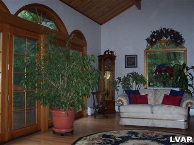 2236 West Bangor Road Bangor, PA 18013 - Photo 5 of 44 Gallery Image 5