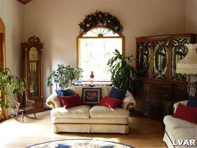 2236 West Bangor Road Bangor, PA 18013 - Photo 6 of 44 Gallery Image 6