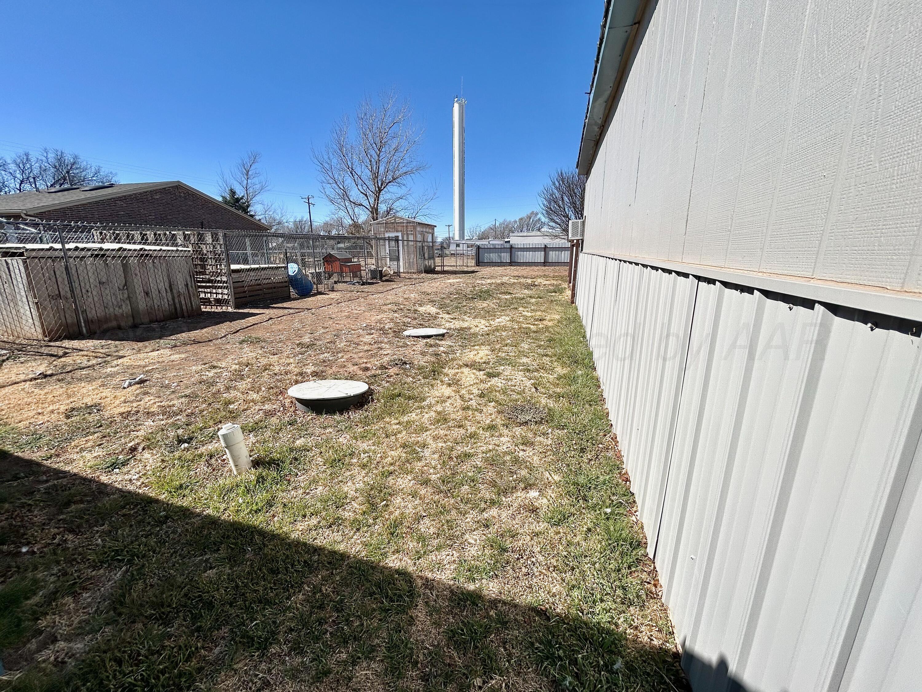 101 Gaines Street Claude, TX 79019 - Photo 15 of 18 a view of a house with a sink