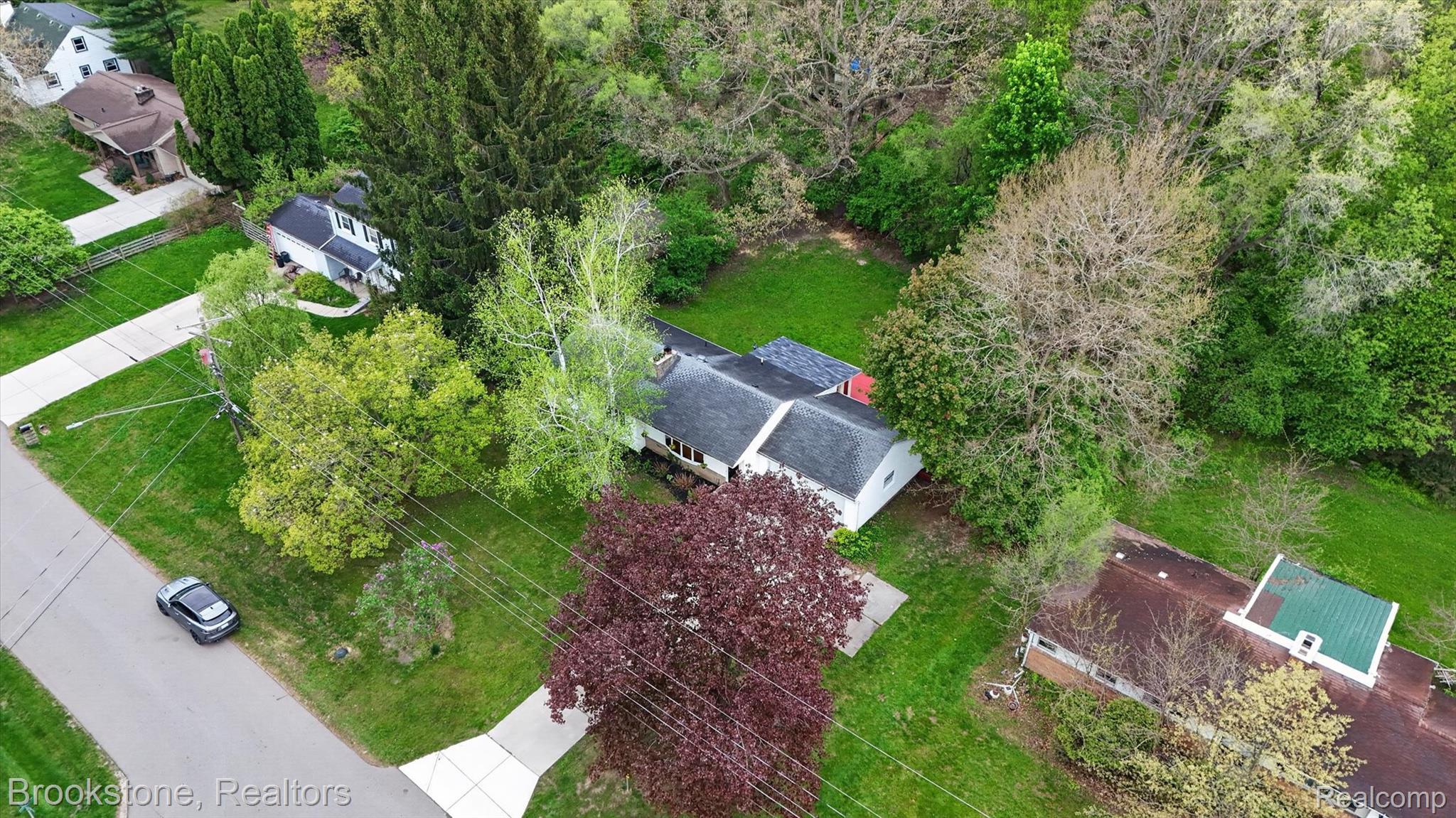 4547 Marlborough Road Okemos, MI 48864 - Photo 50 of 55 53-4547-Marlborough-Rd-WindowStill-Photography.jpg