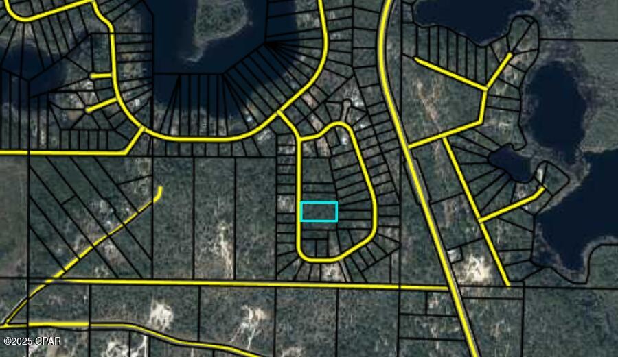 21-22 Dunford Circle Chipley, FL 32428 - Photo 2 of 6