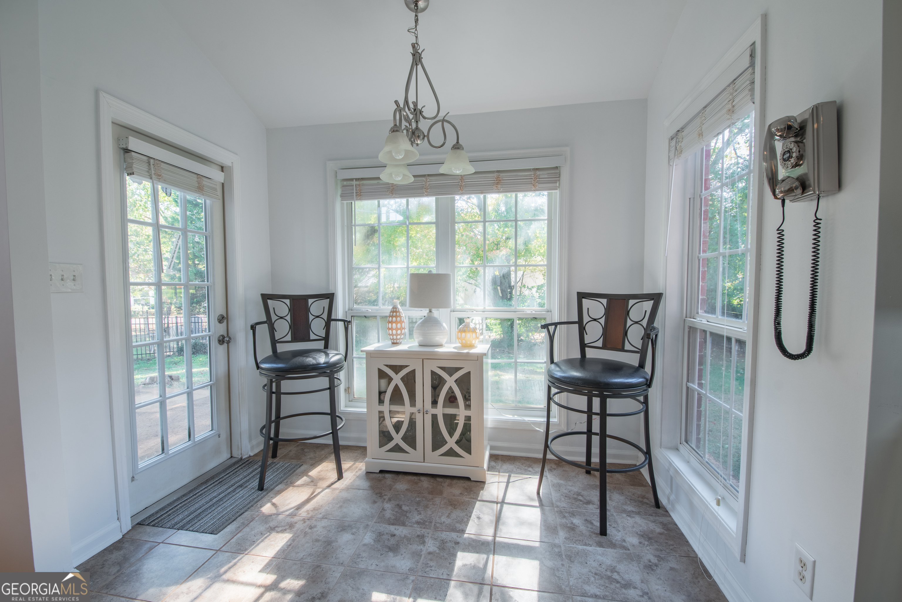 117 Covington Place Athens, GA 30606 - Photo 7 of 33 a view of a dining room with furniture window and outside view