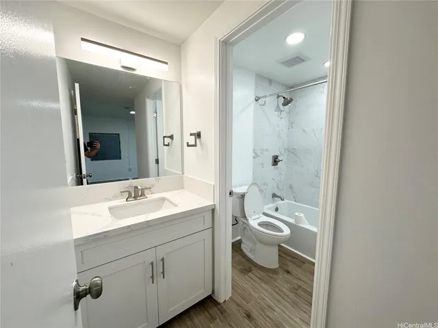 $4,000 | 3228 Monsarrat Avenue, Honolulu, HI 96815