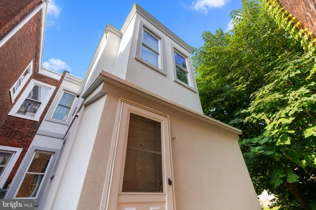 $194,999 | 3949 Brown Street, Philadelphia, PA 19104