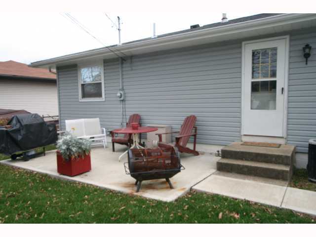3931 Ivorton Road East Columbus, OH 43207 - Photo 16 of 18