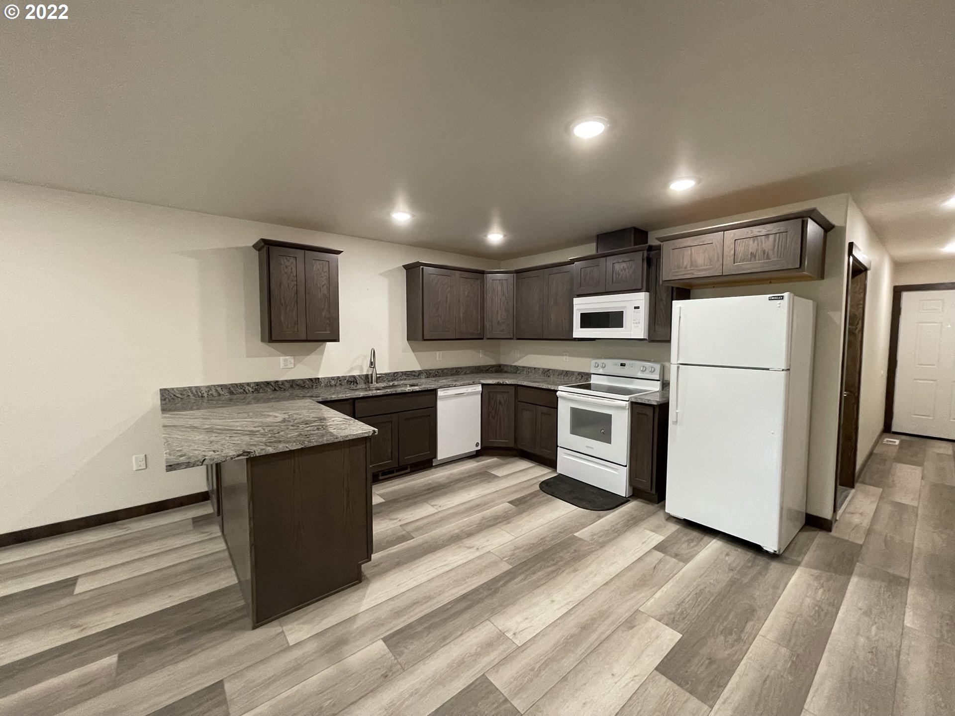 1241 Southwest 12th Street Pendleton, OR 97801 - Photo 4 of 25