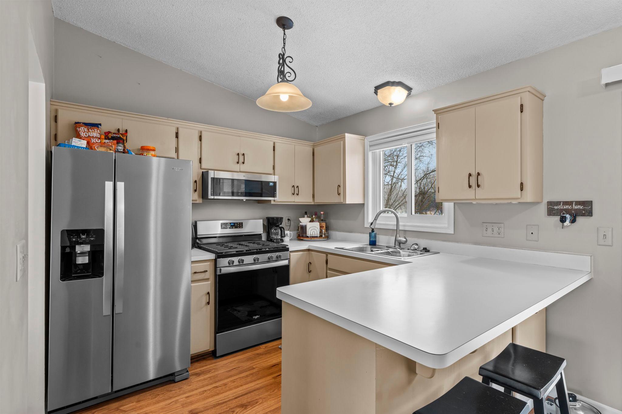 533 Innsbruck Drive Chaska, MN 55318 - Photo 11 of 42