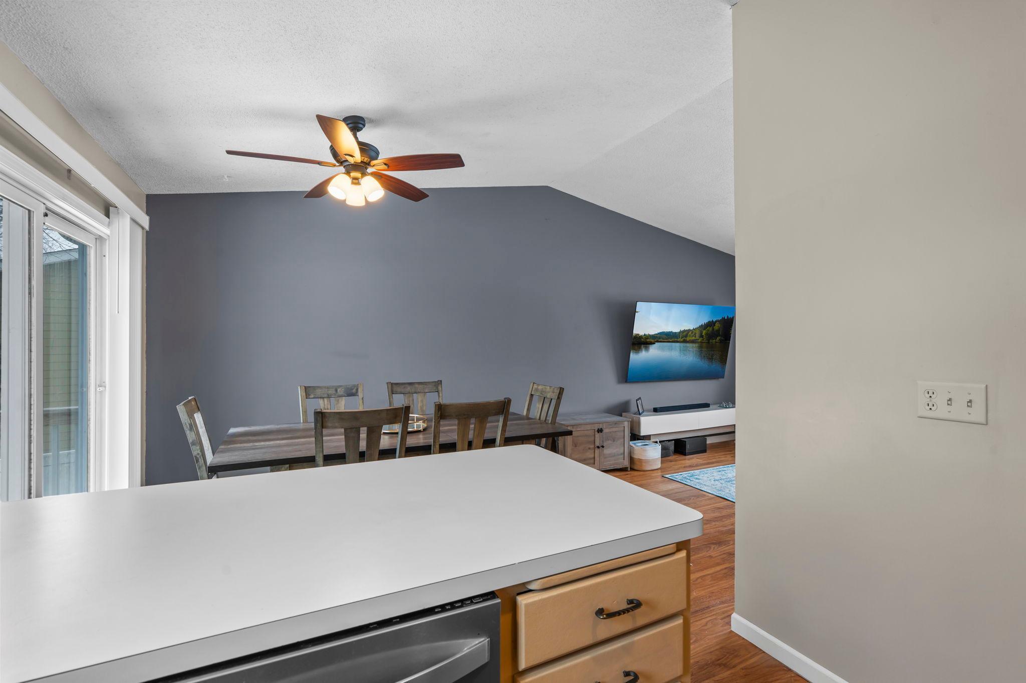 533 Innsbruck Drive Chaska, MN 55318 - Photo 13 of 42