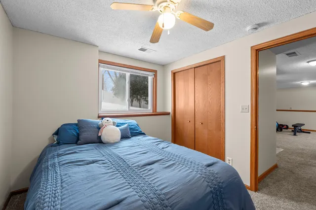 $355,000 | 533 Innsbruck Drive, Chaska, MN 55318