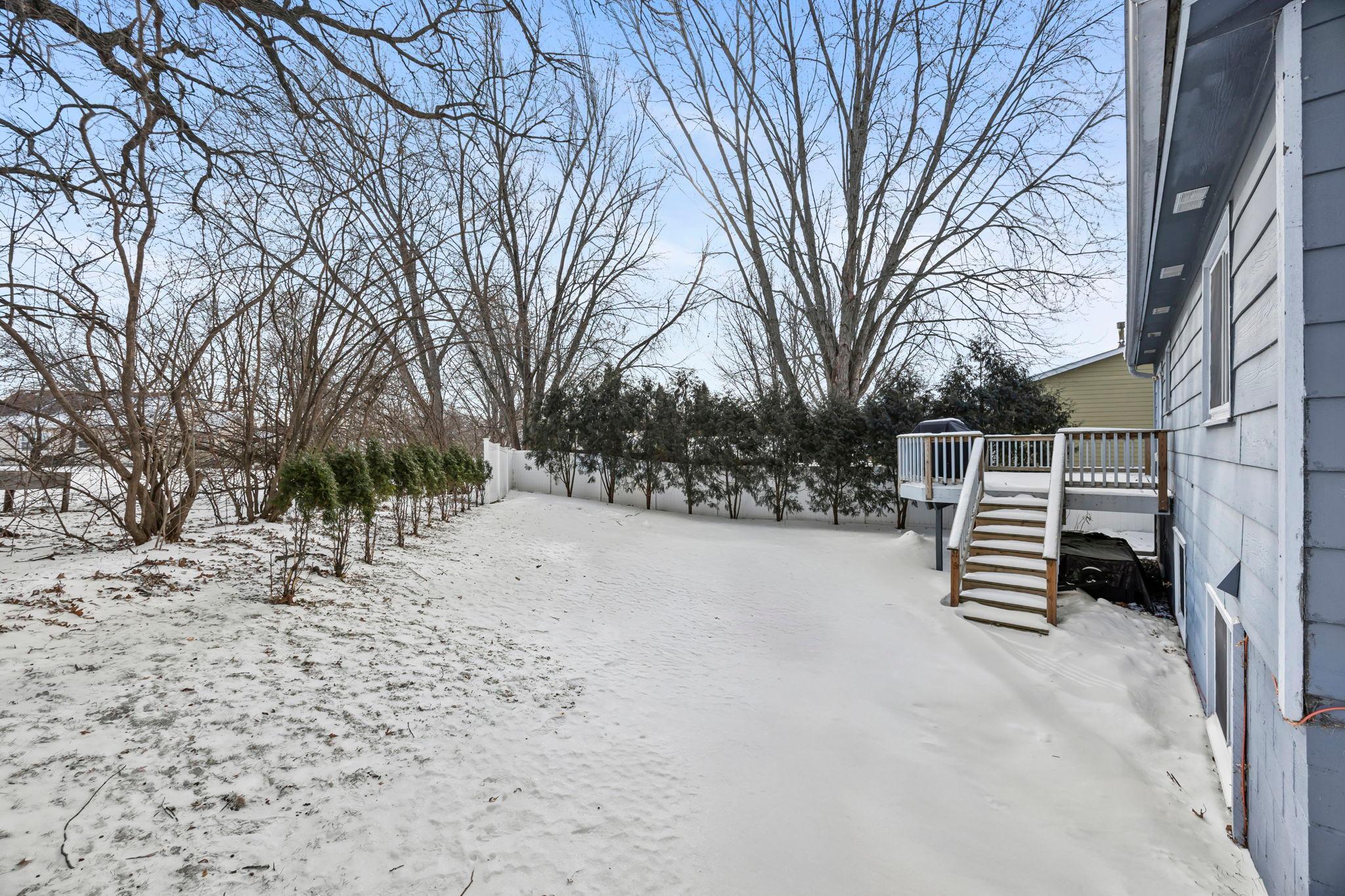 533 Innsbruck Drive Chaska, MN 55318 - Photo 32 of 42