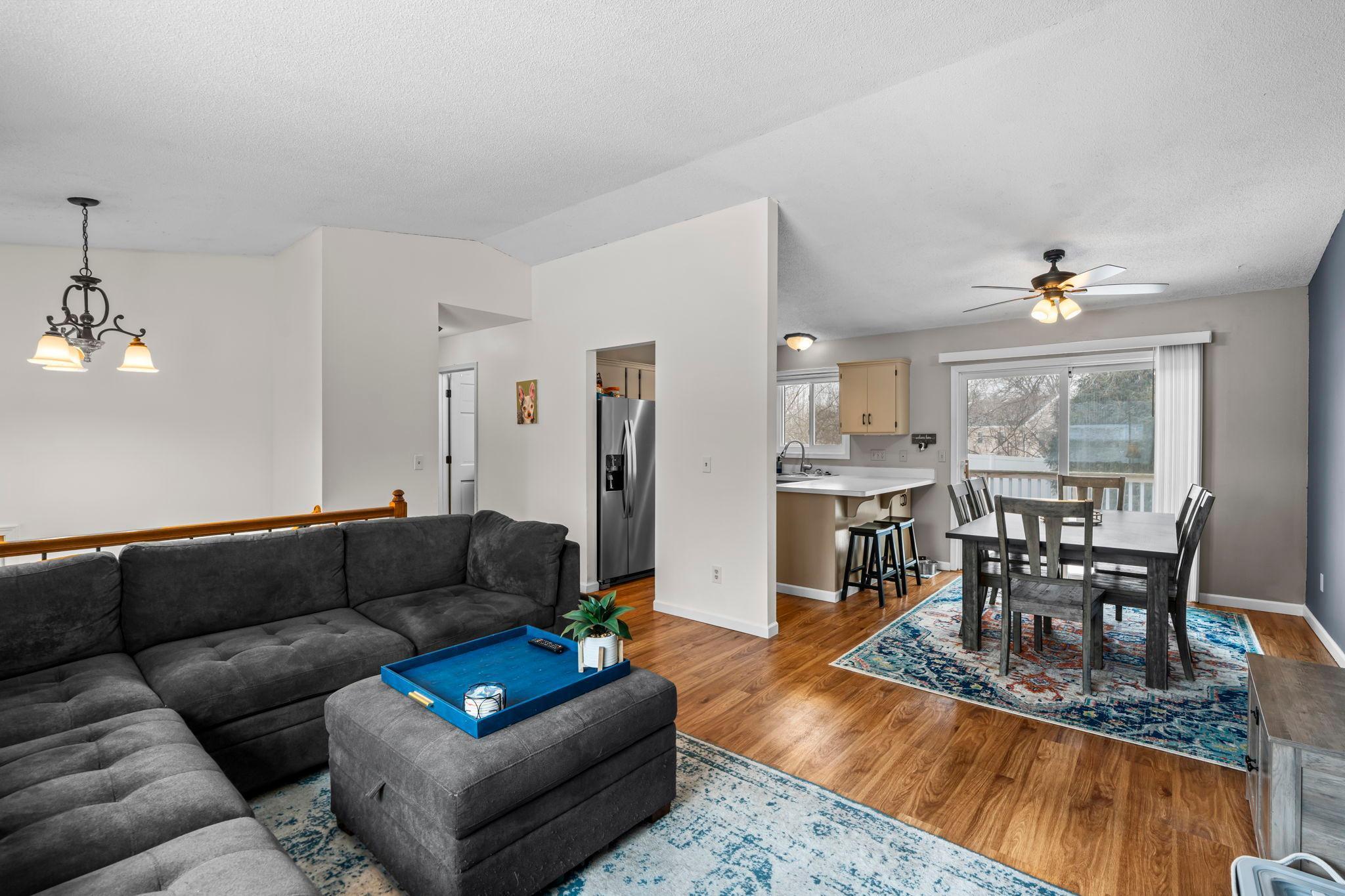 533 Innsbruck Drive Chaska, MN 55318 - Photo 6 of 42