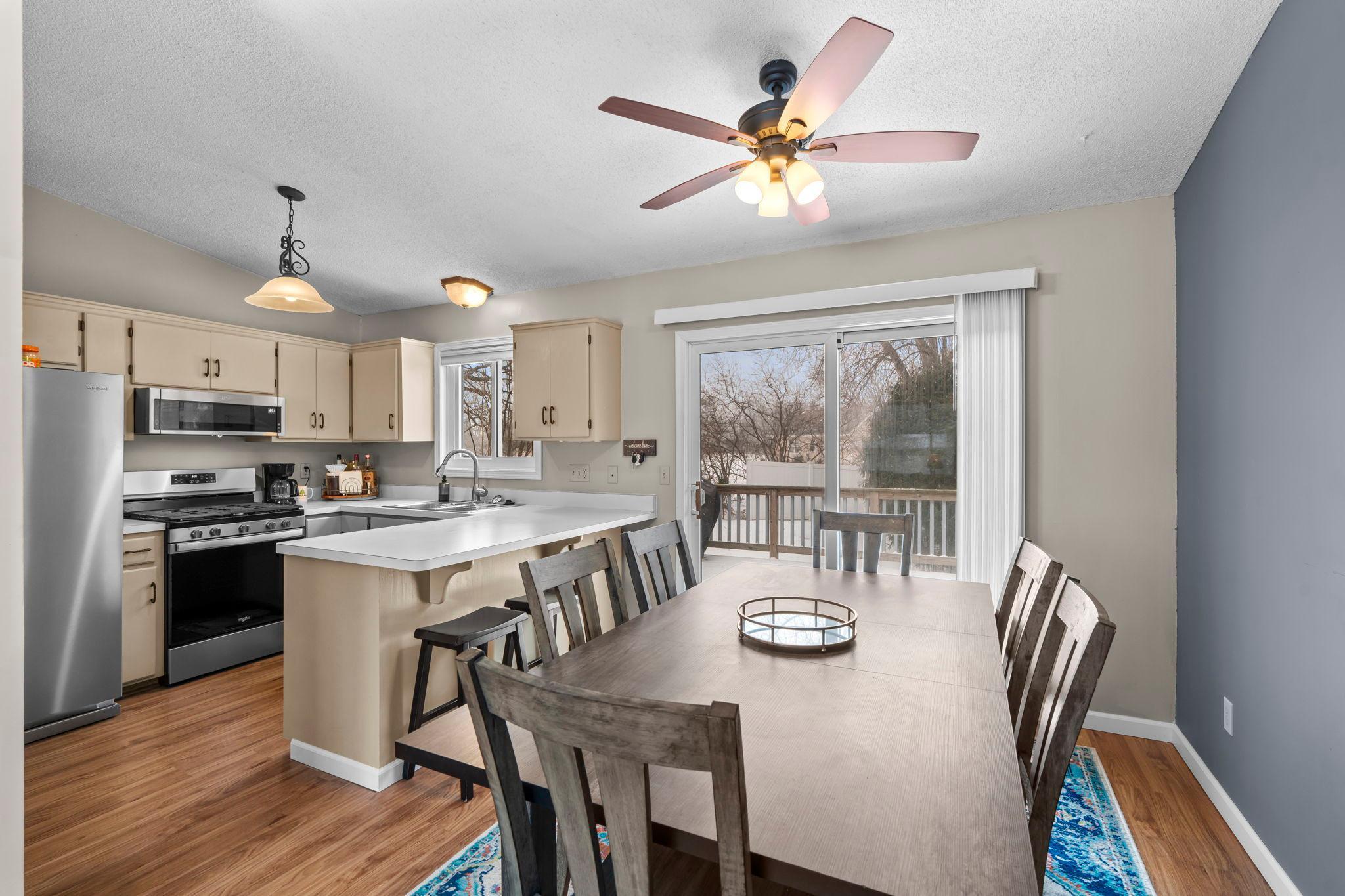 533 Innsbruck Drive Chaska, MN 55318 - Photo 9 of 42