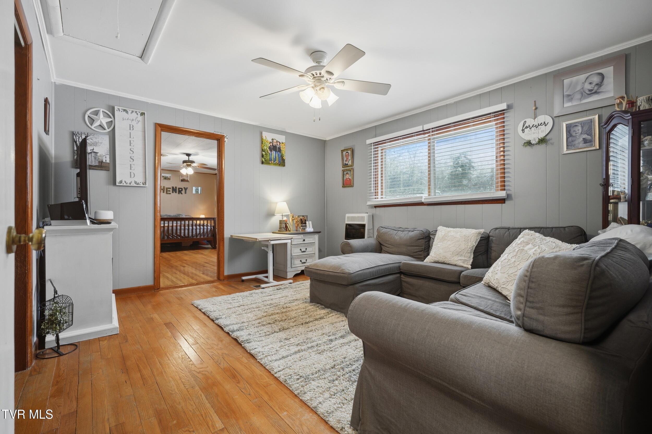 23176 Marys Chapel Road Bristol, VA 24202 - Photo 23 of 37 dsc04314