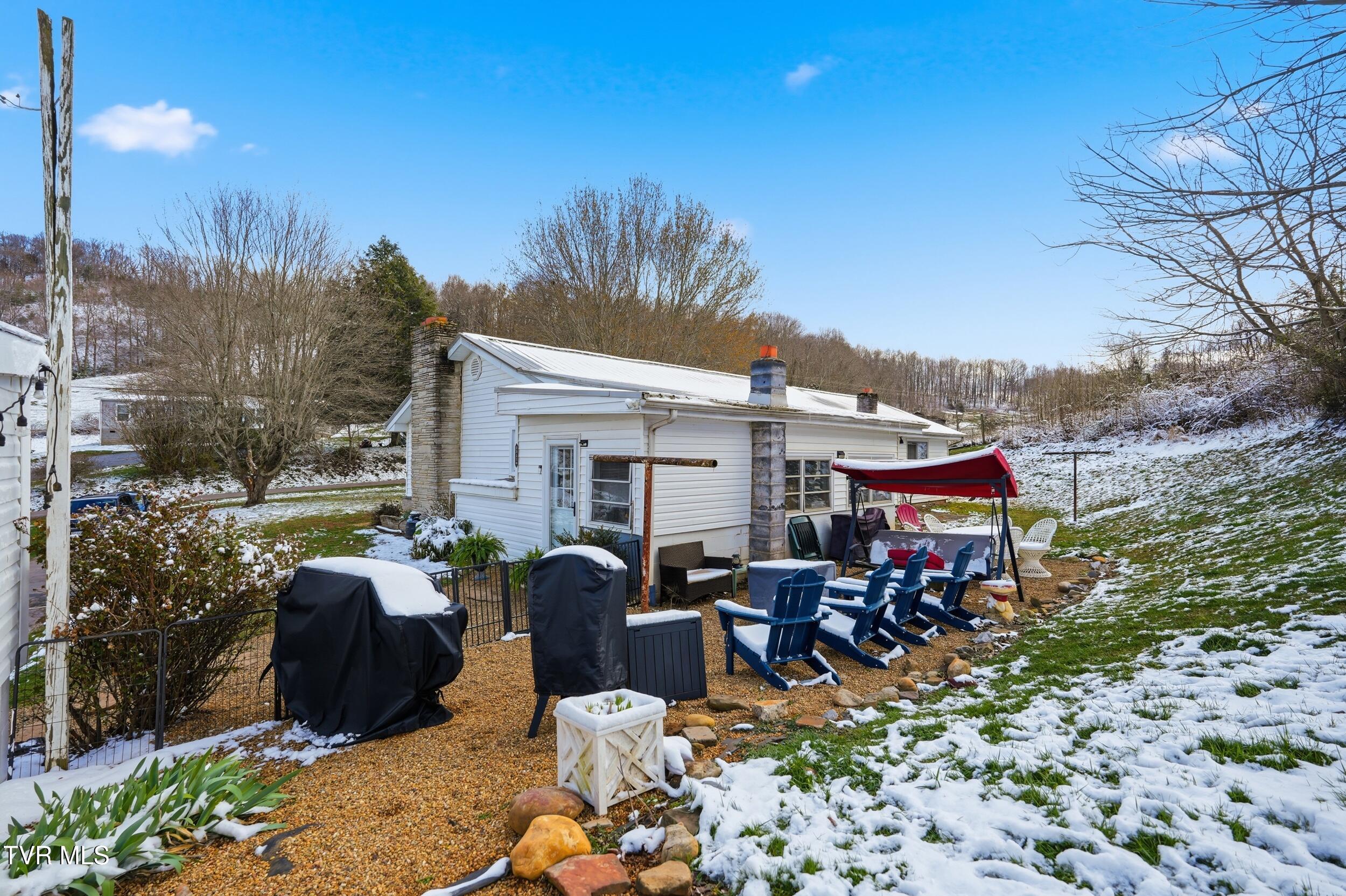 23176 Marys Chapel Road Bristol, VA 24202 - Photo 37 of 37 36_dsc04458