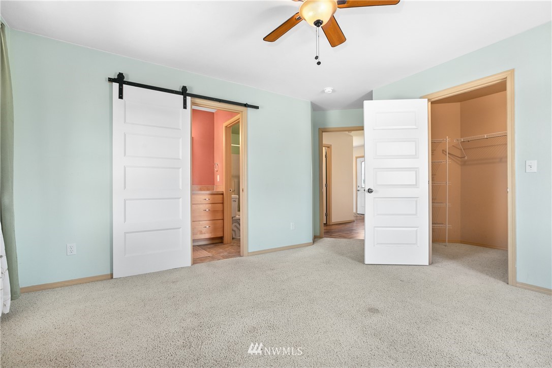 10428 Grove Road Southeast Yelm, WA 98597 - Photo 14 of 39 Gallery Image 14
